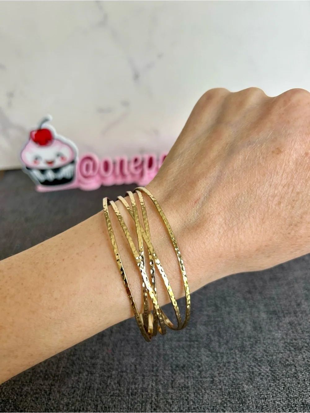 Hammered, Abstract Multi-Strand Static Cuff Fashion Bracelet, Gold